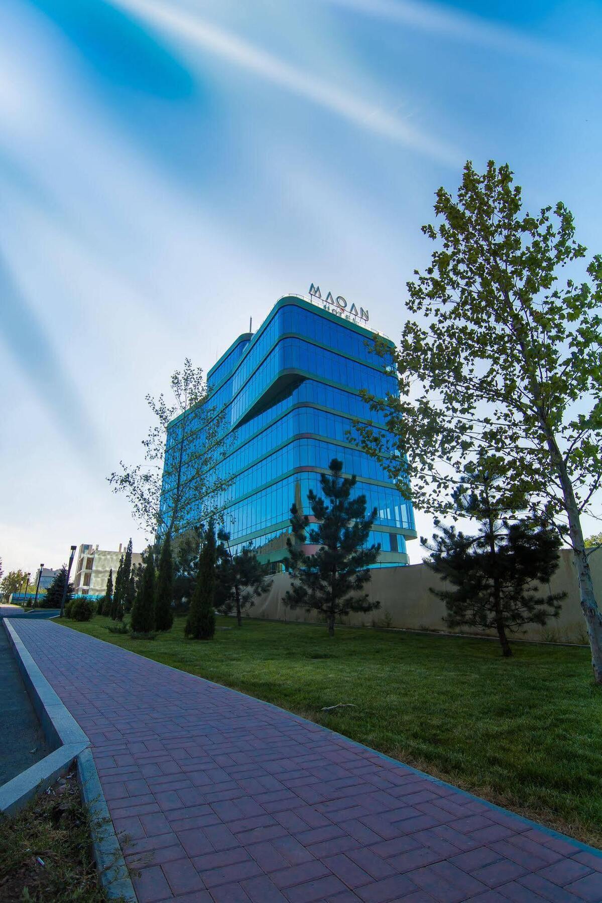 Maqan Hotel Алматы Экстерьер фото